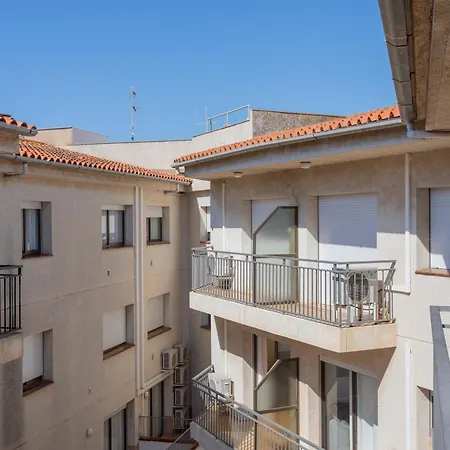 - Pal Palamós