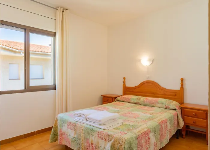 - Pal Palamós