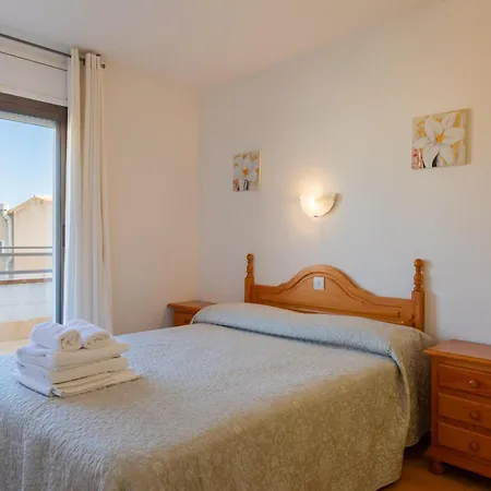 - Pal Palamós